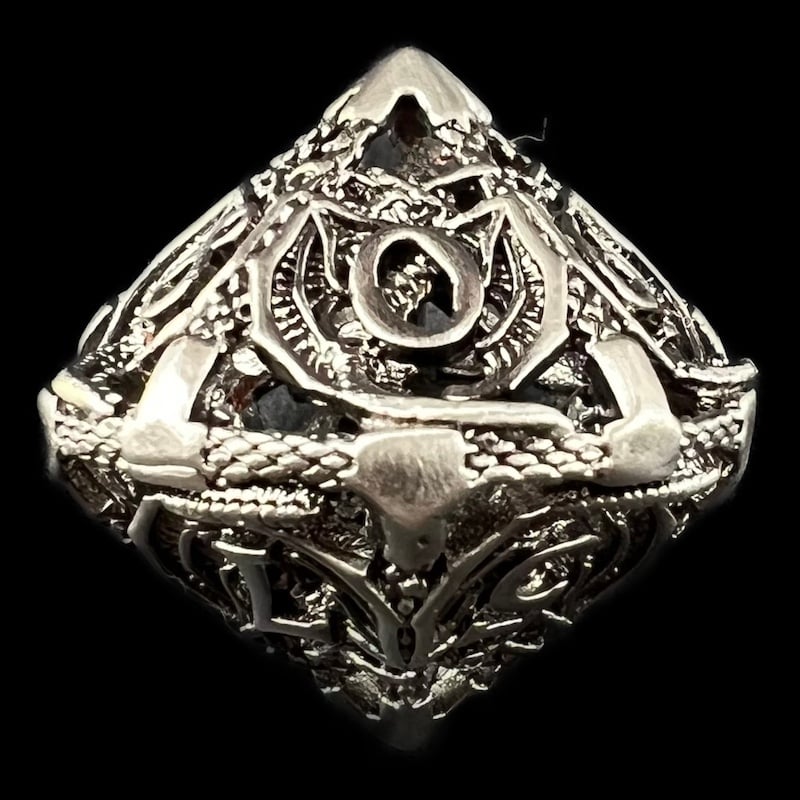 TDSO Metal Hollow Flying Dragon Antique Silver D10 Dice