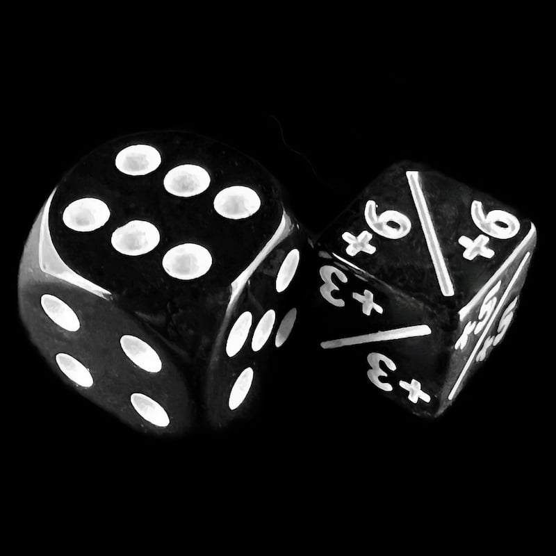 TDSO Opaque Black & White Positive Counter 12mm D6 Dice