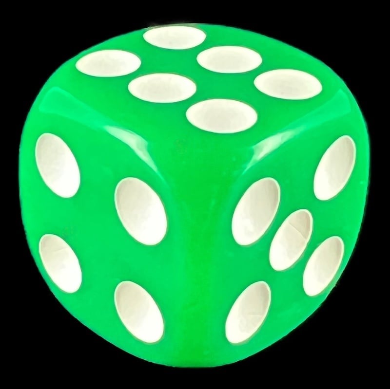 TDSO Opaque Green 16mm D6 Spot Dice