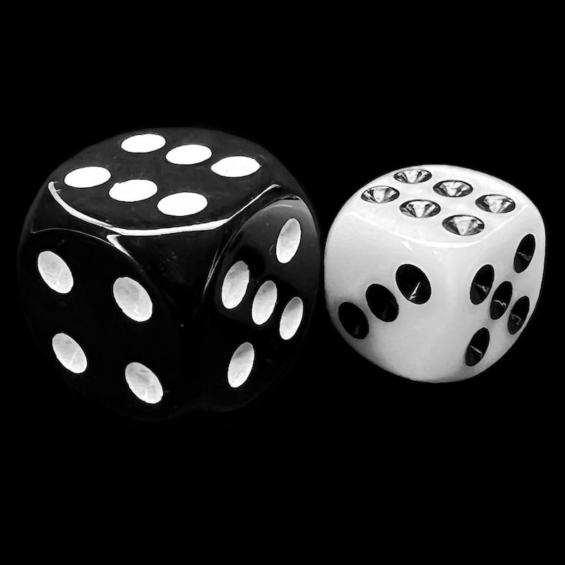 TDSO Opaque White 36 x D6 Dice Set