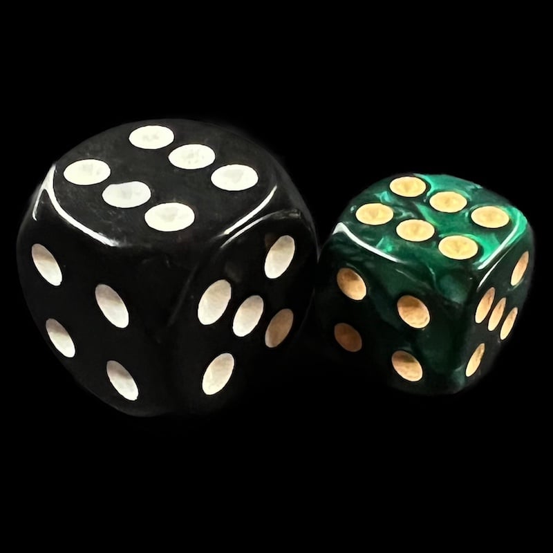 TDSO Pearl Green & Gold 12mm D6 Spot Dice