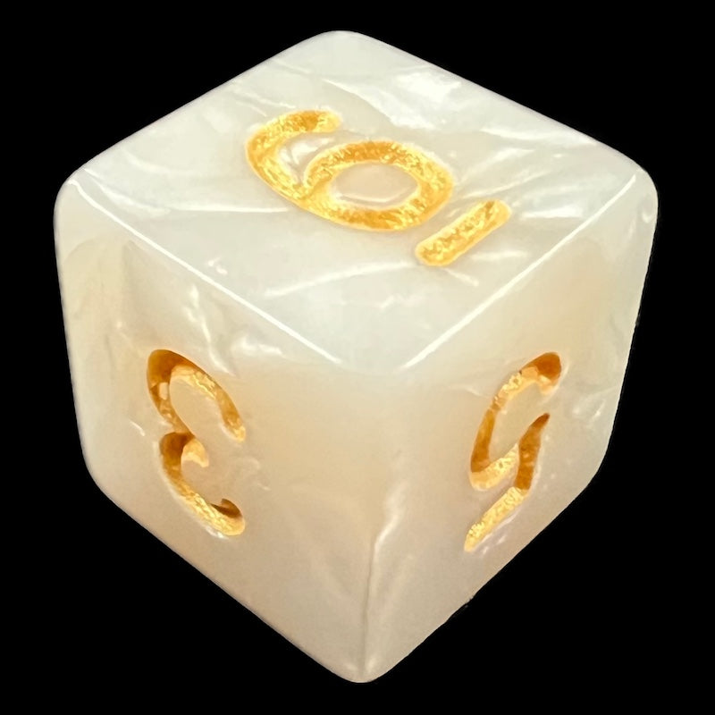 TDSO Pearl White & Gold D6 Dice
