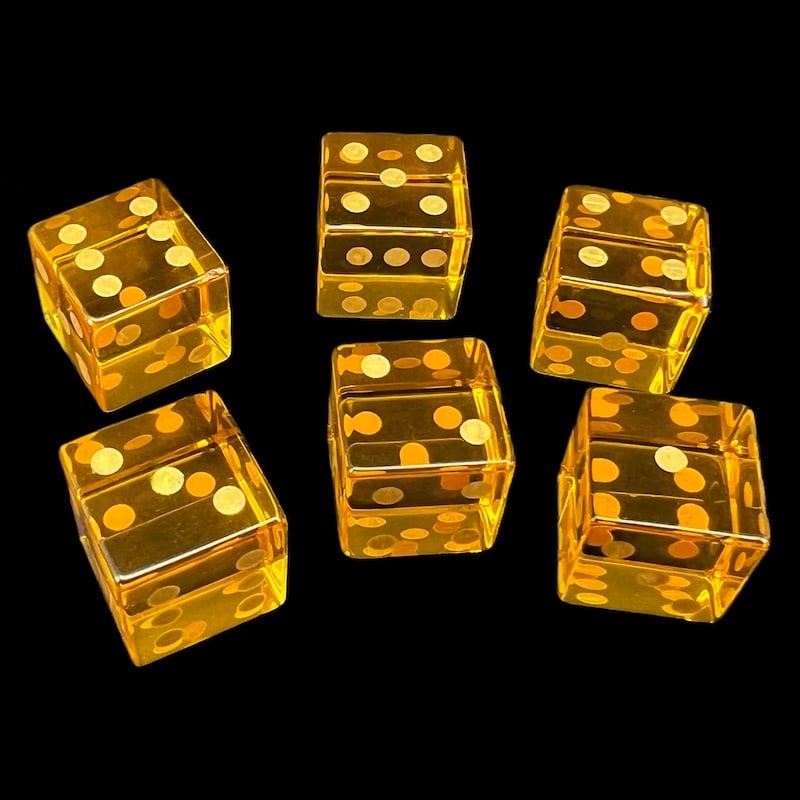 TDSO Zircon Glass Citrine & Gold 6 x D6 Spot Dice Set
