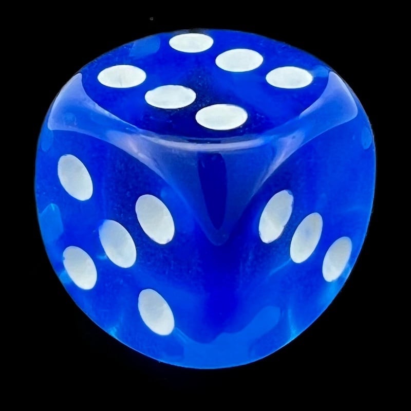 HALF PRICE CLEARANCE Tomesch Translucent Blue & White Spot D6 Dice