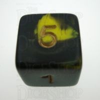 D&G Oblivion Yellow & Black D6 Dice
